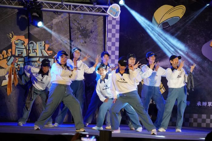 青銀共舞舞出活力！屏東青銀街舞祭熱力登場，長輩與青年同台展現世代共融魅力